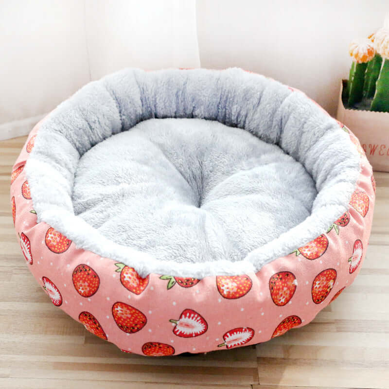 Dog And Cat Litter Padded With Round Cotton in strawberry pattern, soft plush pet bed, perfect for small pets.
